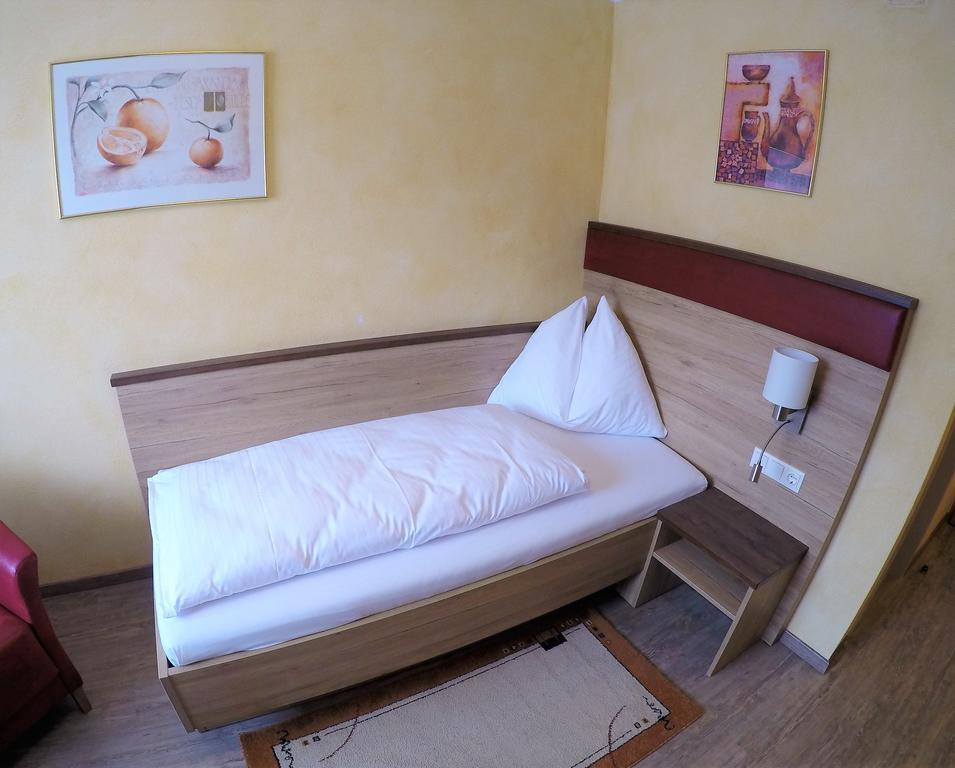 Hotel Freiensteinerhof Superior Sankt Peter-Freienstein Екстер'єр фото